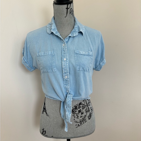 Light Blue Button-Up Women's Blouse - Picture 2 of 7